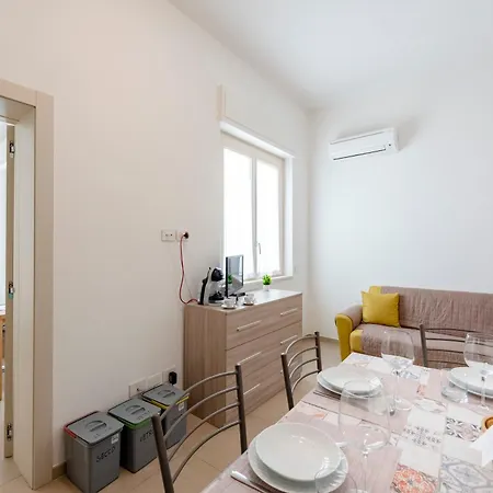 Apartment La 2 Ondina 200m From Sea - Happy Viareggio